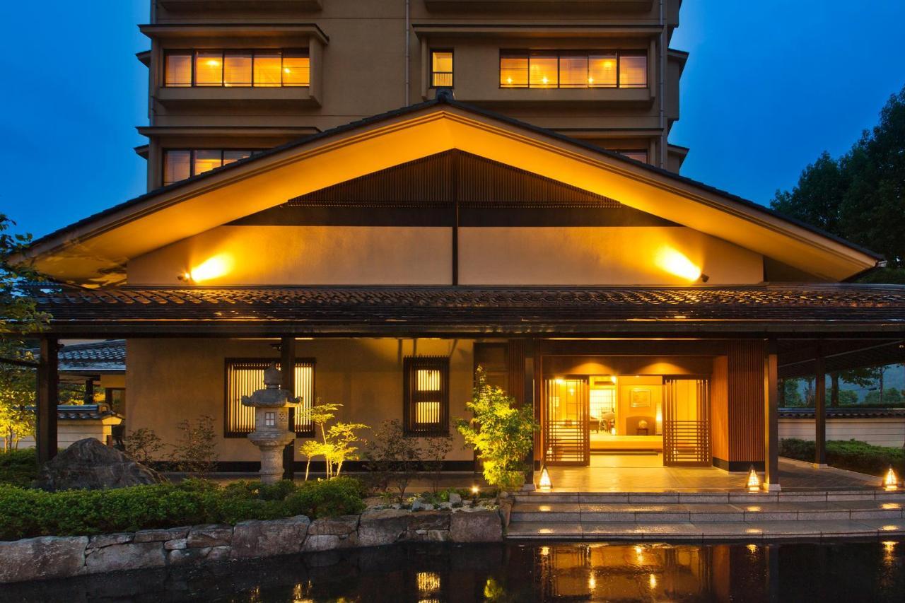 Kanazawa Hyakurakusou Екстериор снимка
