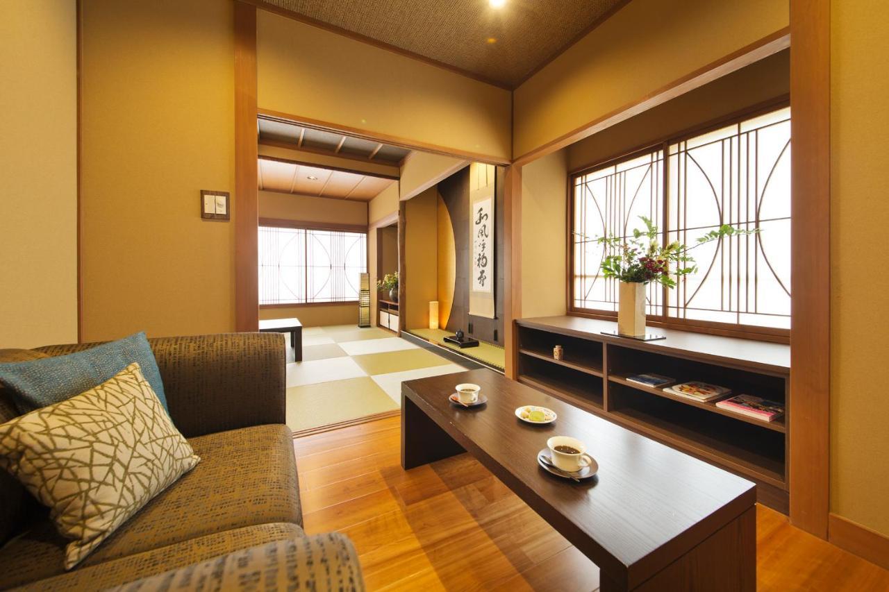 Kanazawa Hyakurakusou Екстериор снимка